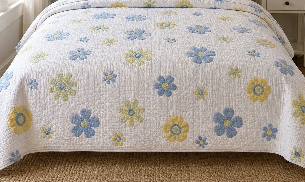 Quilt Cotton Yellow And Blue Flowers On White - 82x88 Inches